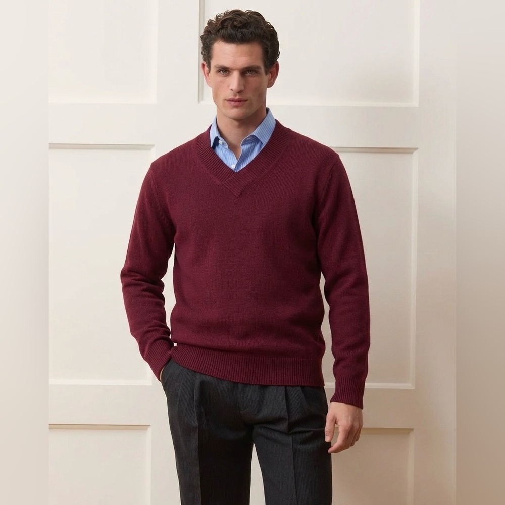 Todd Snyder Burgundy Merino Wool V-Neck Sweater Size Medium Preppy Old Money